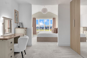 Photo 76- click for photo gallery